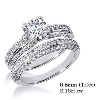 Round Brilliant Moissanite Engagement Ring