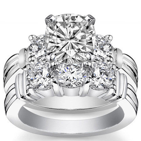 Round Brilliant Moissanite 3-Stone Engagement Ring Setting, 0.66ct