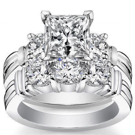 Round Brilliant Moissanite 3-Stone Engagement Ring Setting, 0.66ct
