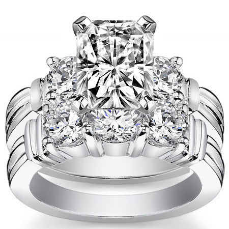 Round Brilliant Moissanite 3-Stone Engagement Ring Setting, 0.66ct