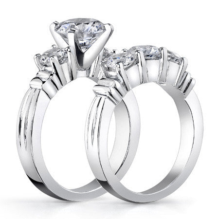 Round Brilliant Moissanite 3-Stone Engagement Ring Setting, 0.66ct