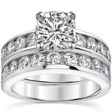 Round Brilliant Moissanite Channel-Set Engagement Ring (1ct, 3mm)