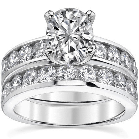 Round Brilliant Moissanite Channel-Set Engagement Ring (1ct, 3mm)