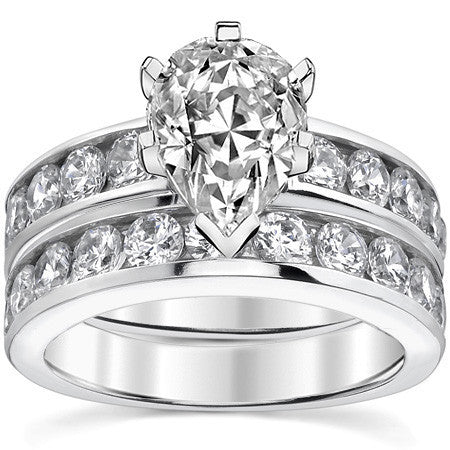 Round Brilliant Moissanite Channel-Set Engagement Ring (1ct, 3mm)