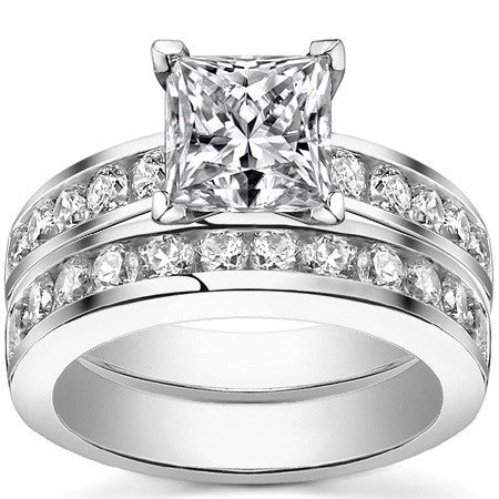 Round Brilliant Moissanite Channel-Set Engagement Ring (0.6ct, 2.5mm)