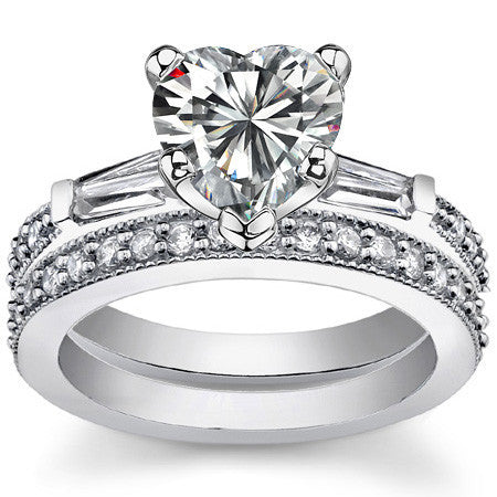 Baguette / Round Brilliant Moissanite Engagement Ring with Milgrain Accents