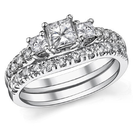 1.12ct (4.5mm/3.0mm) Princess cut Moissanite 3-Stone Ring
