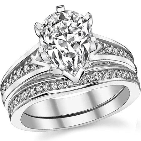 Round Brilliant Moissanite & Diamond Engagement Ring (0.10ct)