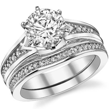 Round Brilliant Moissanite & Diamond Engagement Ring (0.10ct)
