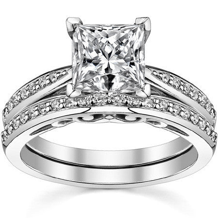 Round Brilliant Moissanite Sculpted Antique Engagement Ring