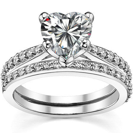 Round Brilliant Moissanite Tapered Cathedral Engagement Ring, 0.21ct