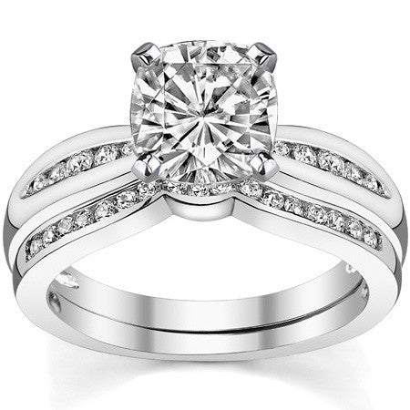Round Brilliant Moissanite Petite Tapered Engagement Ring , 0.13ct