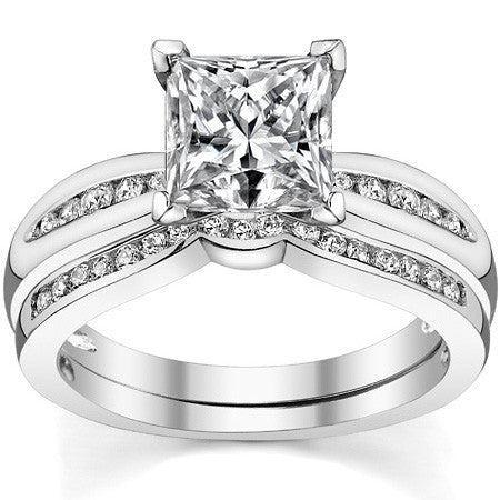 Round Brilliant Moissanite Petite Tapered Engagement Ring , 0.13ct