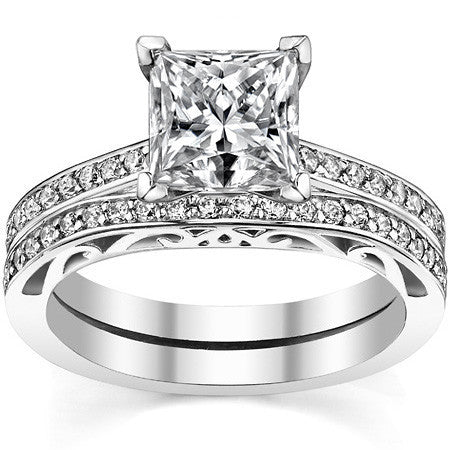 Round Brilliant Moissanite Scroll Engagement Ring