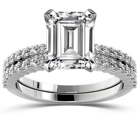 Round Brilliant Moissanite Shared-Prong Semi-Eternity Ring (0.27ct)