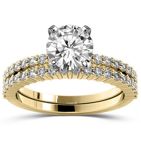 Round Brilliant Moissanite Shared-Prong Semi-Eternity Ring (0.27ct)