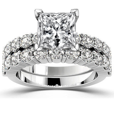 Round Brilliant Moissanite Shared-Prong Semi-Eternity Ring, 1ct