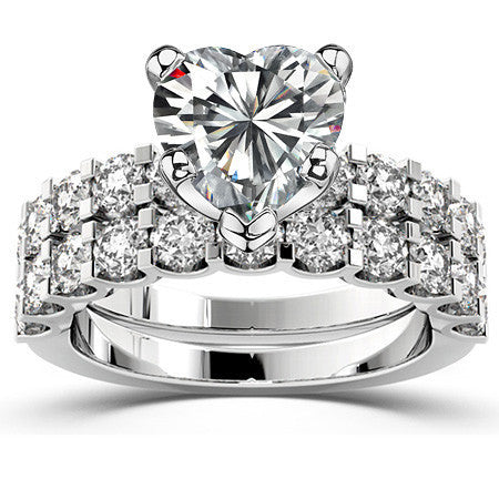 Moissanite U-Shaped Shared-Prong Semi-Eternity Ring (1.0ct)