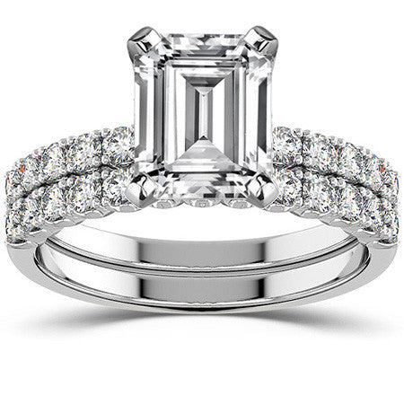 Round Brilliant Moissanite 4-Prong Set Semi-Eternity Ring (0.36ct)