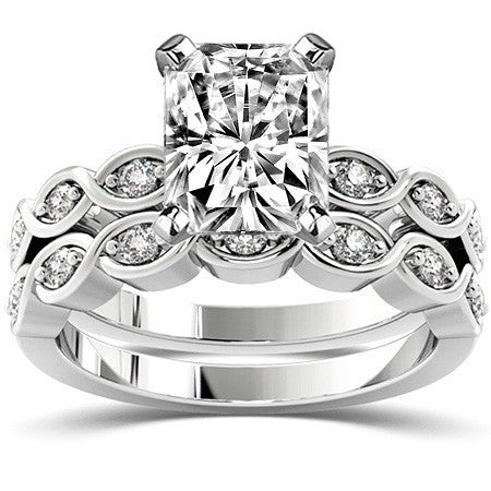 Round Brilliant Moissanite Infinity Style Semi-Eternity Ring (0.12ct)