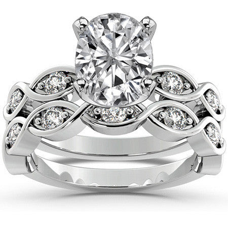 Round Brilliant Moissanite Infinity Style Semi-Eternity Ring (0.36ct)