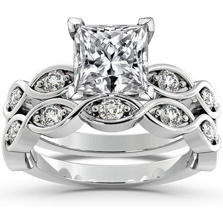 Round Brilliant Moissanite Infinity Style Semi-Eternity Ring (0.36ct)
