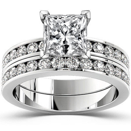 Round Brilliant Moissanite Channel Set Semi-Eternity Ring (0.42ct)