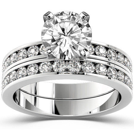 Round Brilliant Moissanite Channel Set Semi-Eternity Ring (0.42ct)
