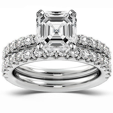 Round Brilliant Moissanite Shared-Prong Semi-Eternity Ring (0.42ct)