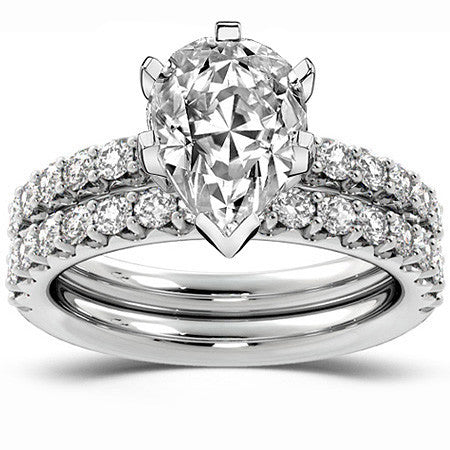 Round Brilliant Moissanite Shared-Prong Semi-Eternity Ring (0.42ct)