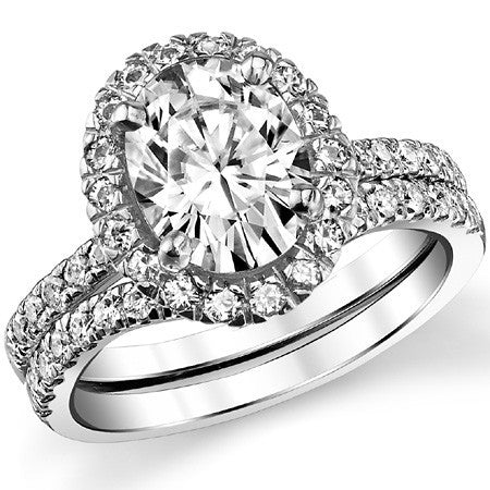 Classic Oval Halo Moissanite Engagement Ring