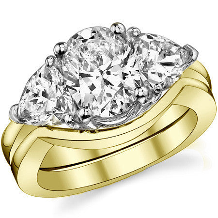 (3.85ct) 9x7mm/6mm Oval & Trillion Moissanite Three-Stone Ring
